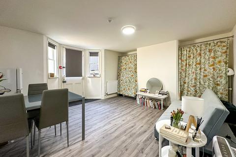 1 bedroom apartment to rent, Bateman Street, Lower Ground Floor CB2