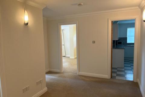 2 bedroom apartment to rent, Petersfield Mansions, Cambridge CB1