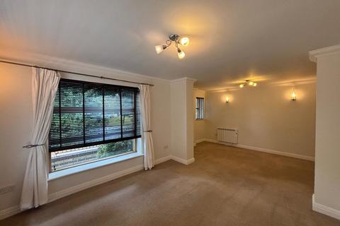 2 bedroom apartment to rent, Petersfield Mansions, Cambridge CB1