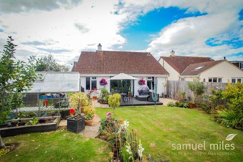 6 Alnwick, Toothill, Swindon, SN5 8JJ