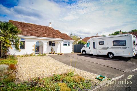 6 Alnwick, Toothill, Swindon, SN5 8JJ