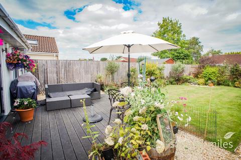 6 Alnwick, Toothill, Swindon, SN5 8JJ