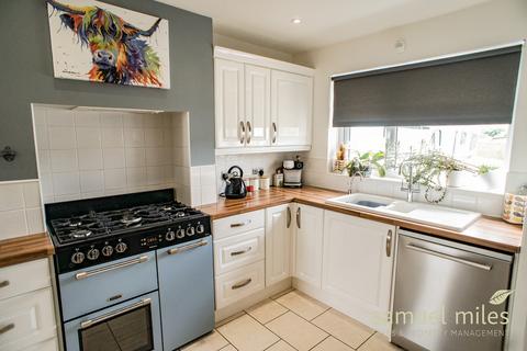 6 Alnwick, Toothill, Swindon, SN5 8JJ