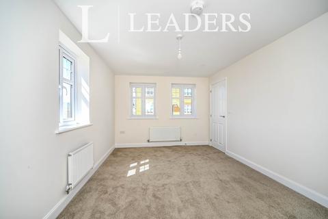 4 bedroom detached house to rent, Daisy Lane, Wixams MK42 6GP