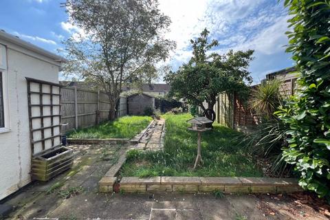 103 Sandyleaze, Gloucester, GL2 0PU