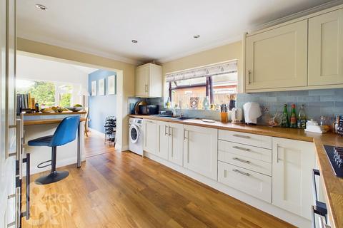 35 Blofield Corner Road, Blofield, Norwich, NR13 4SA