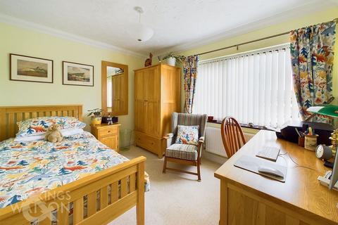 35 Blofield Corner Road, Blofield, Norwich, NR13 4SA