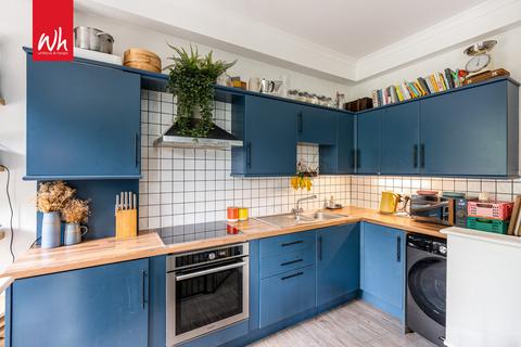 2 bedroom maisonette for sale, Old Shoreham Road, Hove