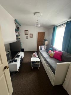 1 bedroom flat to rent, Stafford Road, London E7