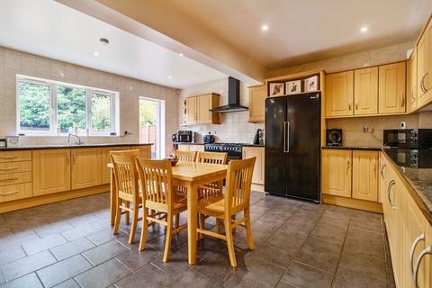 1 Cecil Crescent, Hatfield, AL10 0HF