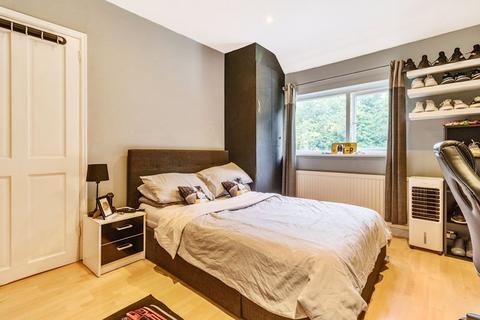 1 Cecil Crescent, Hatfield, AL10 0HF