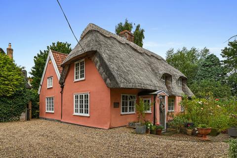 4 bedroom cottage for sale, Mill Road, Ridgewell, Halstead