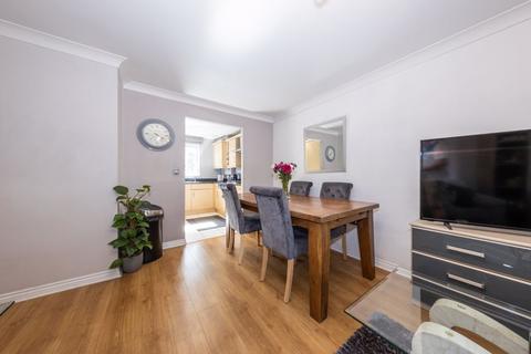 2 bedroom apartment for sale, Eddington Crescent, Welwyn Garden City AL7