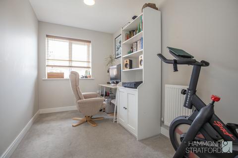 62 Finch Road, Attleborough, NR17 1GL