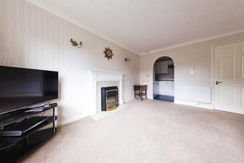 2 bedroom flat for sale, Fairfield Path, Croydon CR0