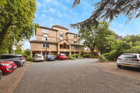 2 bedroom apartment for sale, Alden Court, Croydon CR0