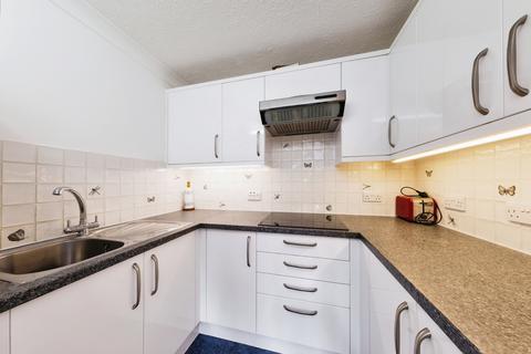 2 bedroom apartment for sale, Alden Court, Croydon CR0