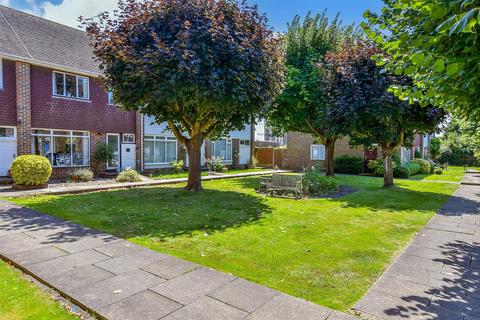 2 bedroom flat for sale, Oxen Avenue, Shoreham-By-Sea, West Sussex