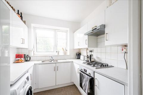 2 bedroom apartment to rent, Hendale House, Clapton, E5