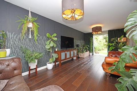 undefined, Yarnfield, Stone ST15