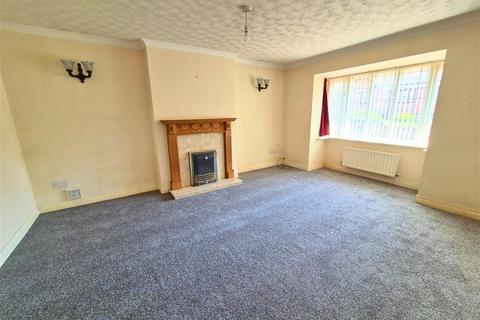 4 bedroom detached house for sale, Oldfields Close, Leominster, Herefordshire, HR6 8PY