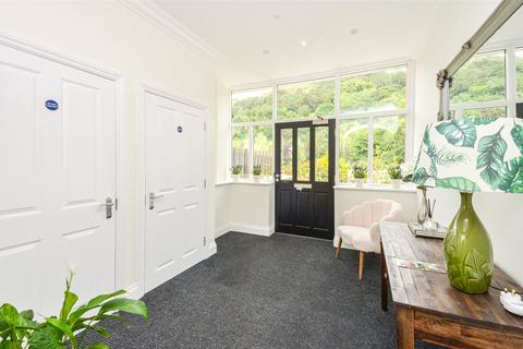 2 bedroom apartment for sale, Abbey Road, Llandudno, Conwy, LL30