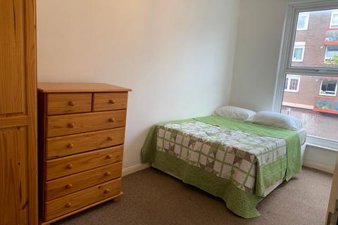 5 bedroom maisonette to rent, Malden Road, London NW5