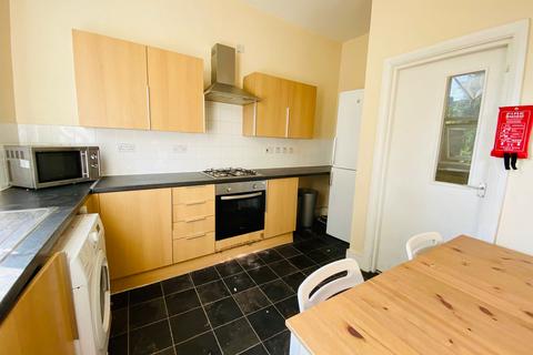 5 bedroom maisonette to rent, Malden Road, London NW5