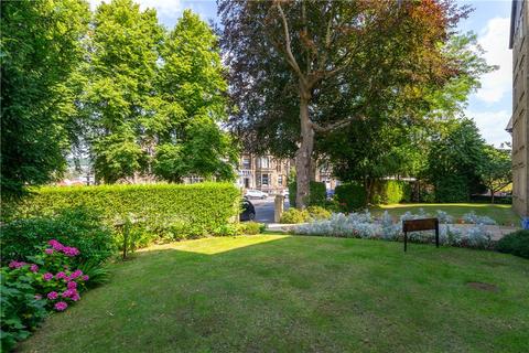 2 bedroom apartment for sale, Grove Road, Ilkley, West Yorkshire, LS29