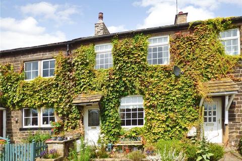 2 bedroom terraced house for sale, Low Banks, Keighley, West Yorkshire, BD20