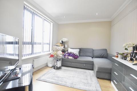 1 bedroom flat to rent, Goodmayes Road, Goodmayes, IG3