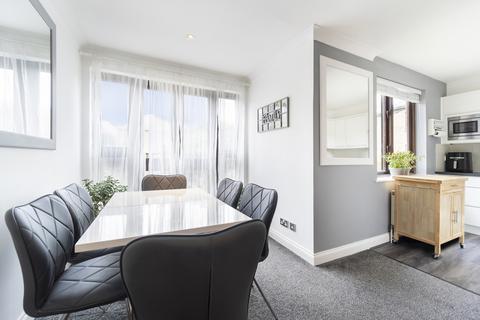 2 bedroom flat for sale, Iceland Wharf, Plough Way, London, SE16