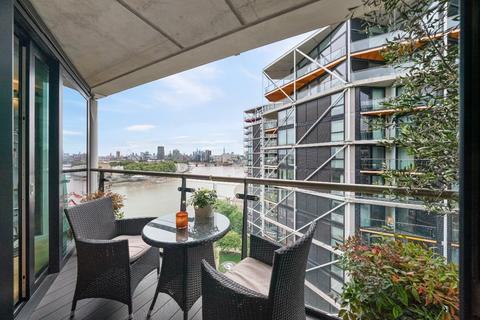 2 bedroom apartment for sale, London SW11