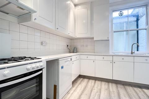 3 bedroom apartment to rent, Finchley Road, Swiss Cottage, NW3