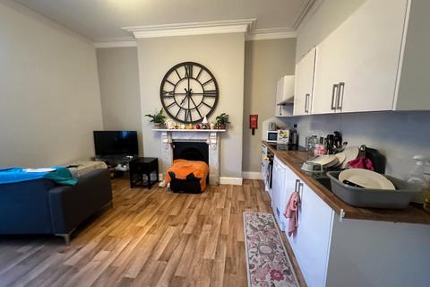 5 bedroom terraced house for sale, Radnor Street, Plymouth PL4