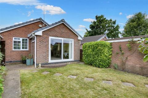 9 Stanmore Gardens, Arnold, Nottingham, NG5 6LX