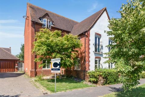 5 bedroom detached house for sale, Wickstead Avenue, Grange Farm, Milton Keynes