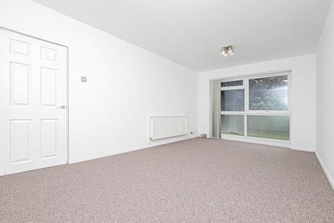 2 bedroom flat for sale, Palmerston Road, Buckhurst Hill IG9