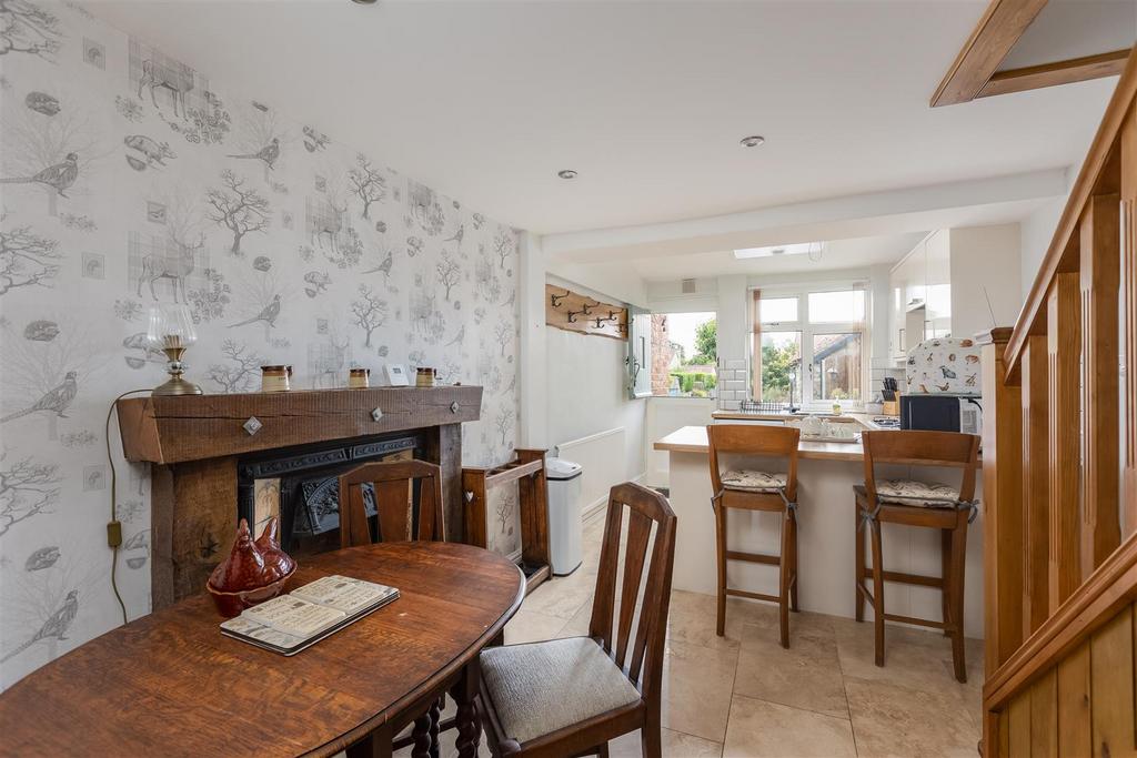 Kays Cottage Kitchen Dining Room-3.jpg