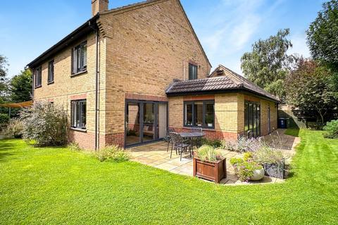 2 The Missons, Waterbeach, Cambridge, CB25 9TH