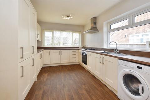 15 Ash Royd, Rothwell, Leeds, LS26 0BN