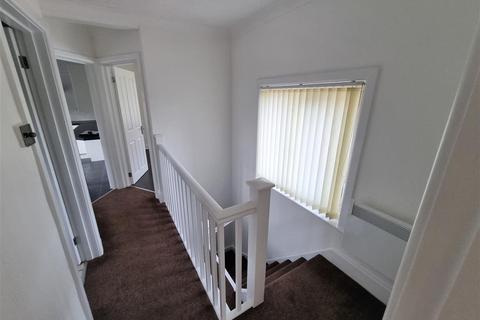 1 bedroom apartment to rent, Lilliput Road, Poole BH14