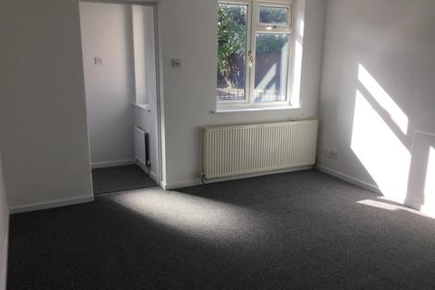 2 bedroom house to rent, Portobello Street, Hull