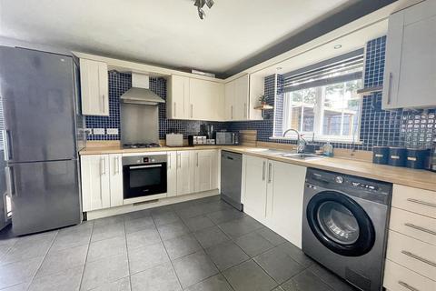 4 bedroom detached house for sale, Trem Y Coleg, Carmarthen