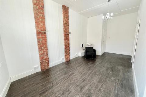 Property to rent, Faraday Grove, Bensham, Gateshead