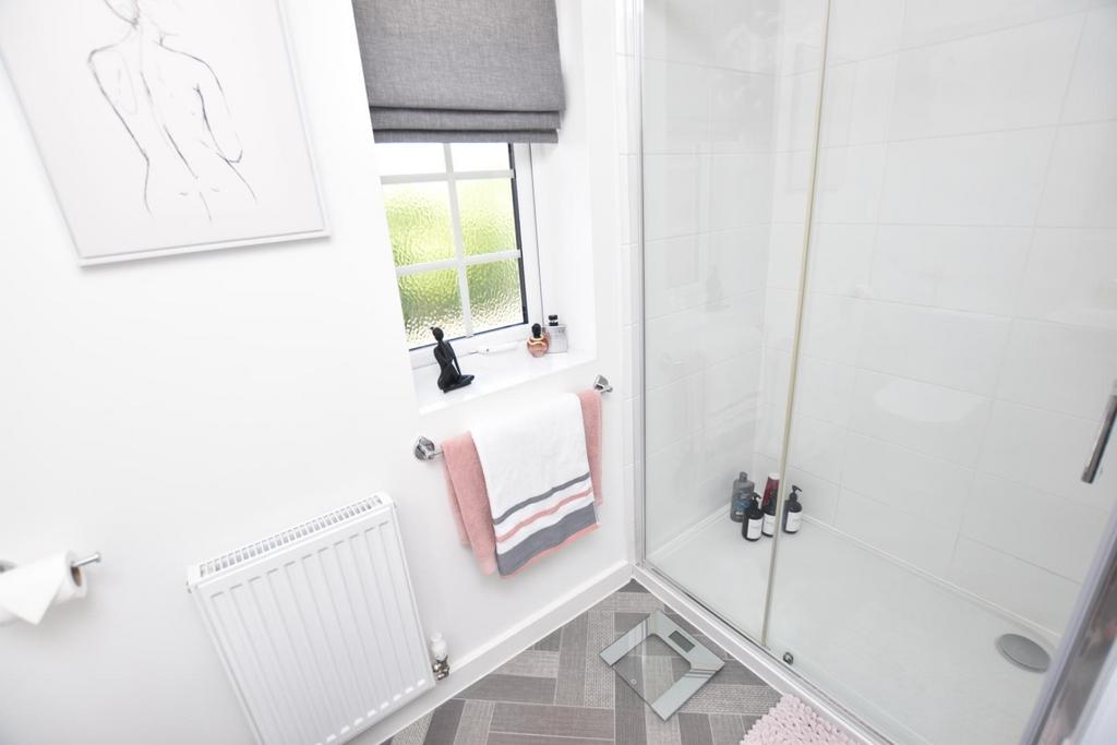 Ensuite