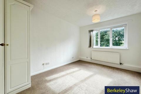 2 bedroom apartment for sale, Dowhills Park, Blundellsands, Liverpool