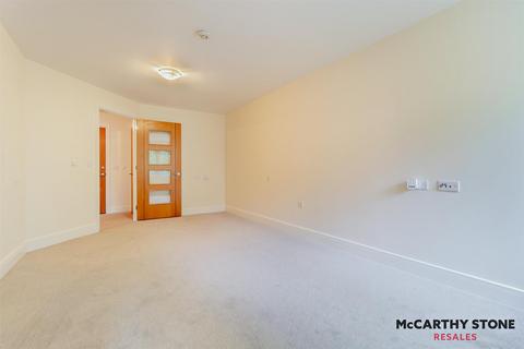 1 bedroom apartment for sale, Cross Penny Court, Cotton Lane, Bury St. Edmunds, IP33 1XY