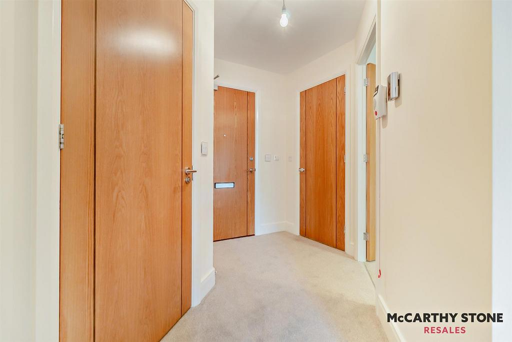 8612526-interior13-800.jpg