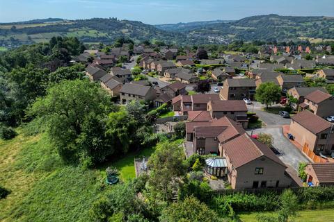 4 bedroom detached house for sale, Hawleys Close, Matlock DE4